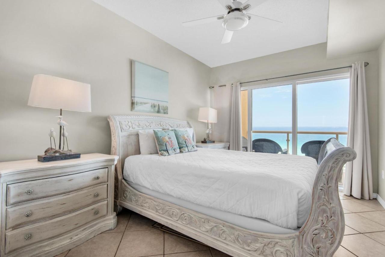 Emerald Isle Unit 704 *