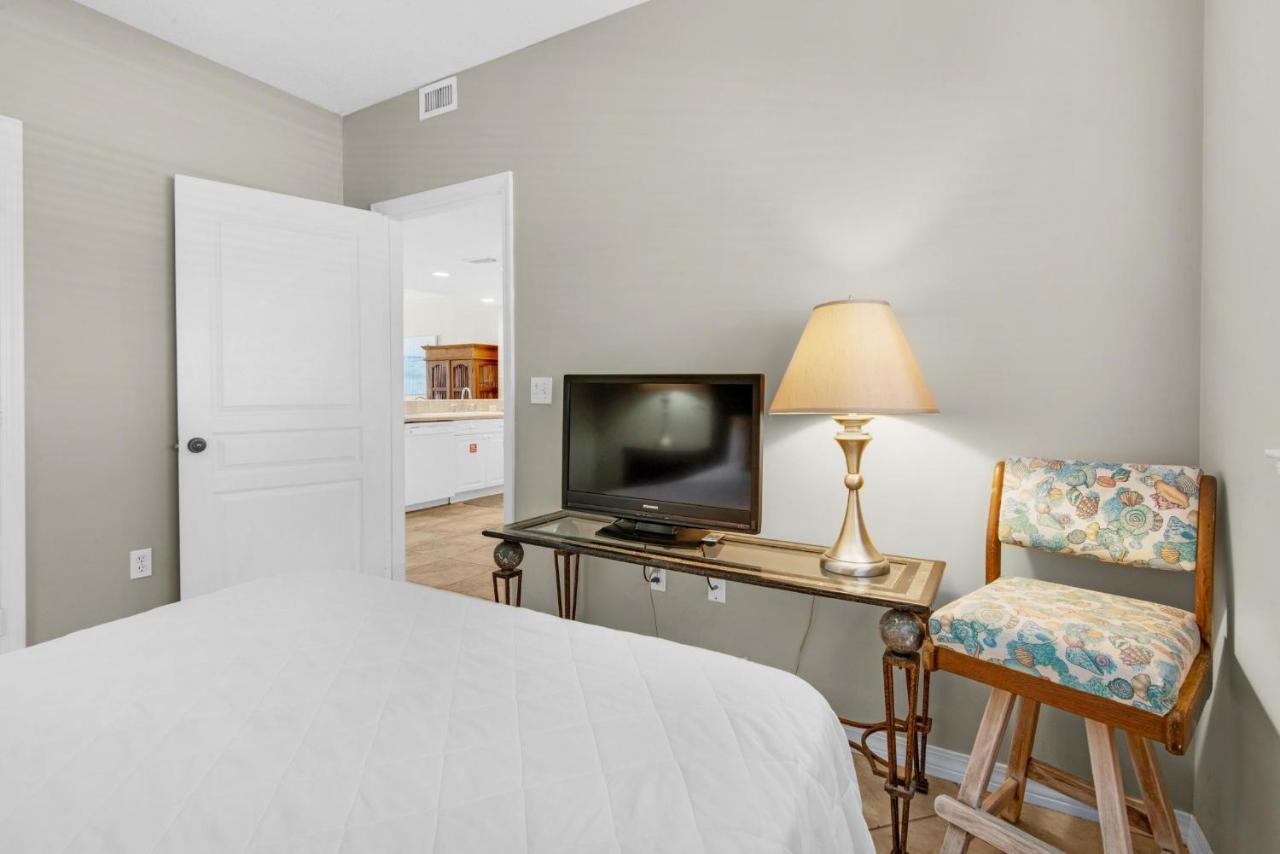 Emerald Isle Unit 704 Holiday home Pensacola Beach