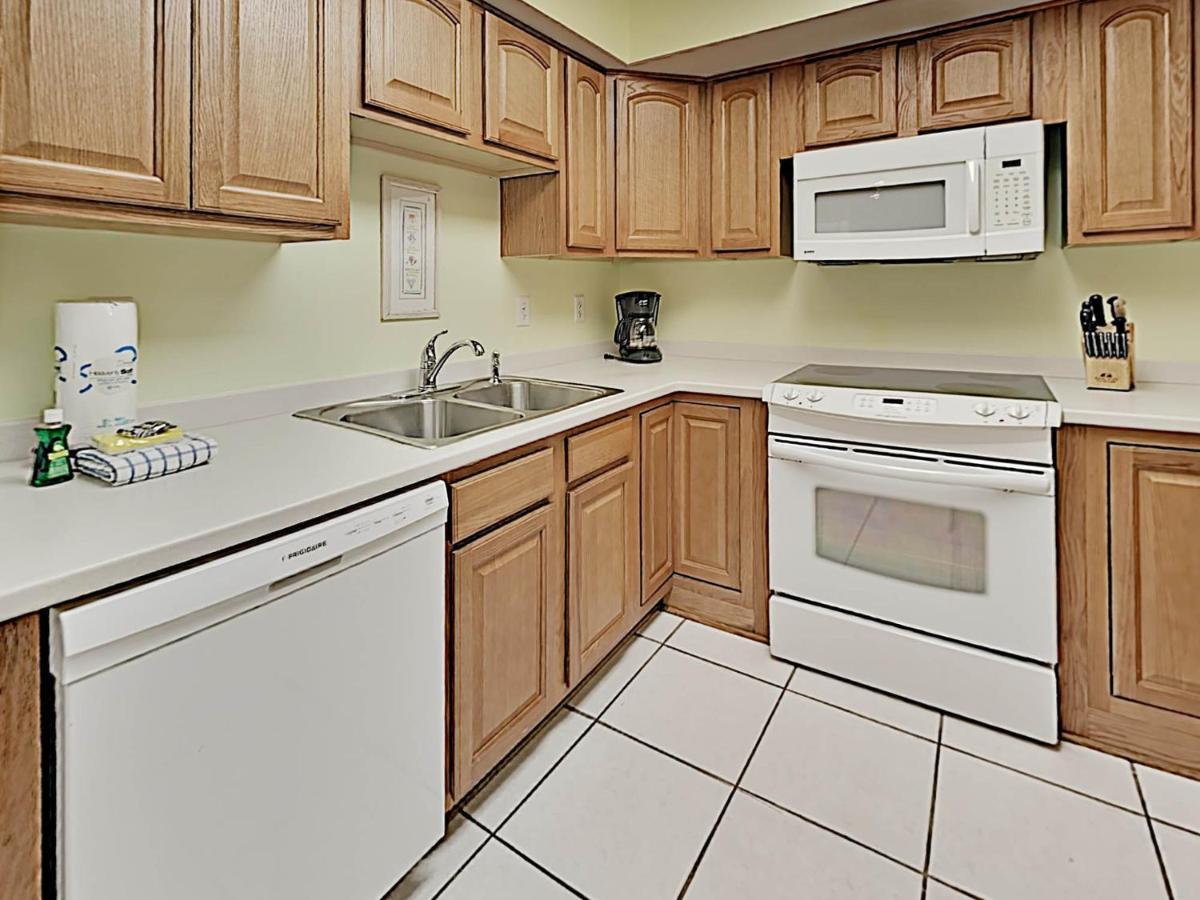 Regency Towers 507 East * Pensacola Beach