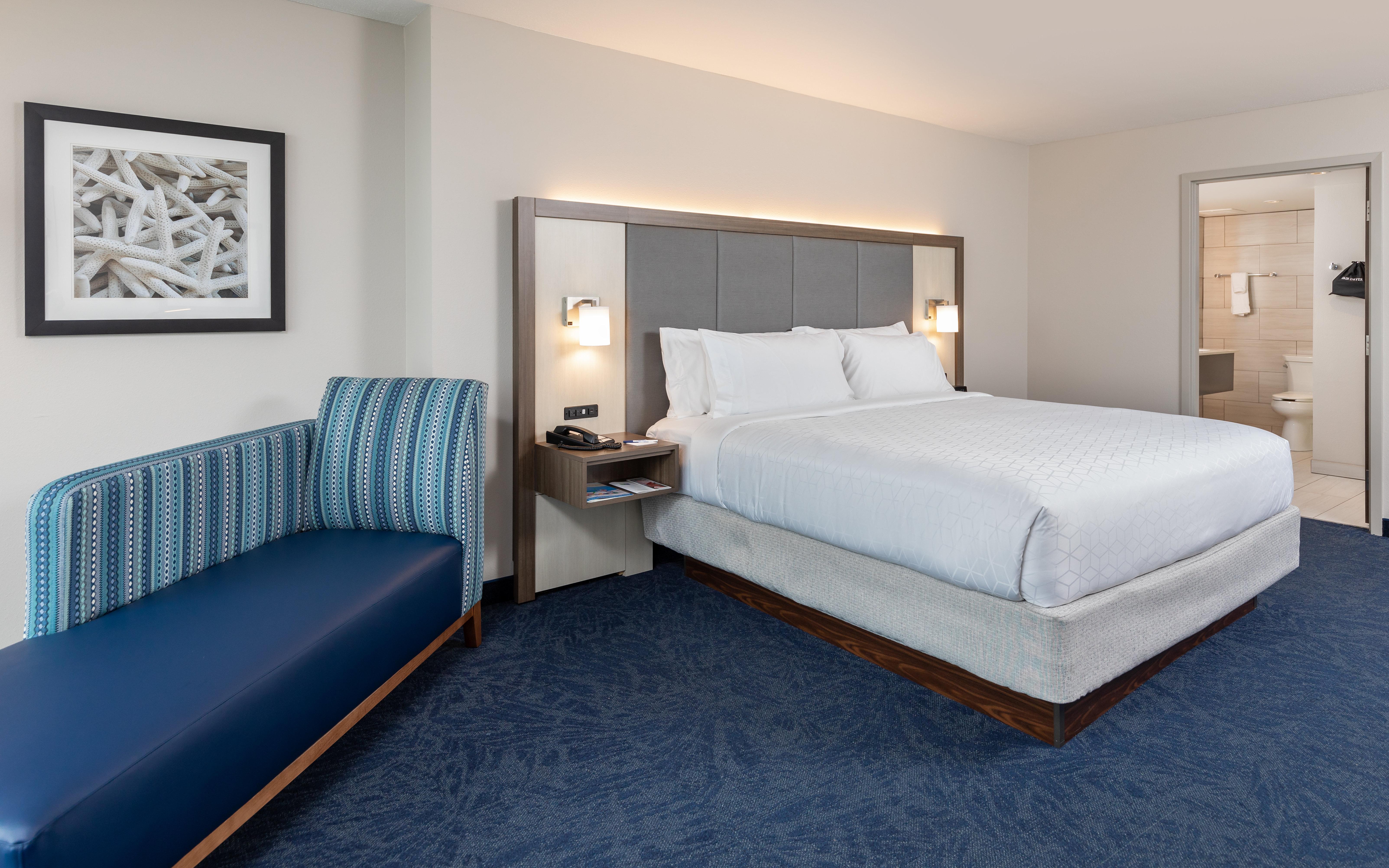 Resort Express Pensacola By Ihg 2*