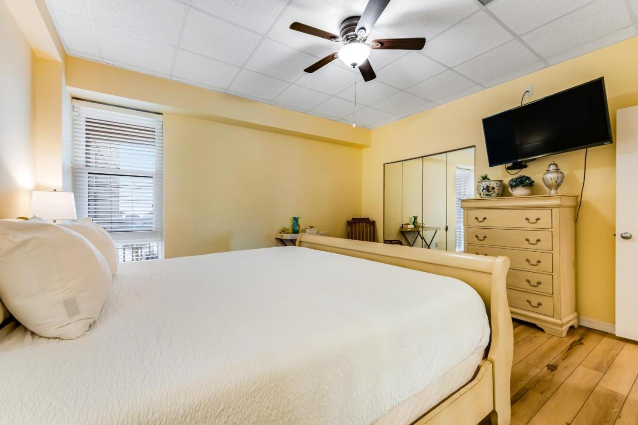 Sans Souci 208 Hotel 3*