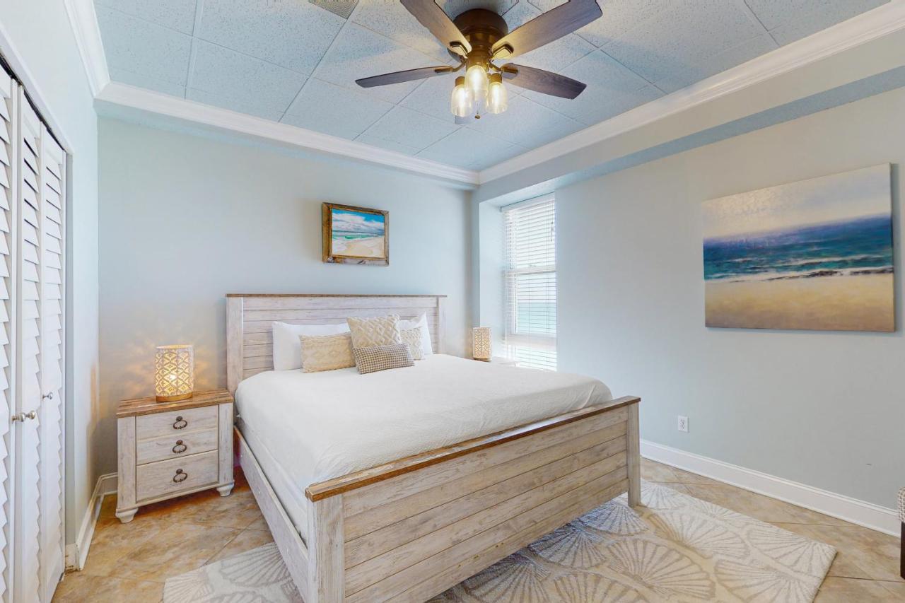 Sans Souci 303 * Pensacola Beach