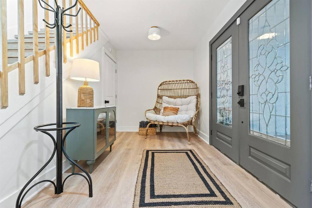 The Sunny Side-pensacola Beach, 600 Feet To Gulf, Private/heated Pool, Games, Gear