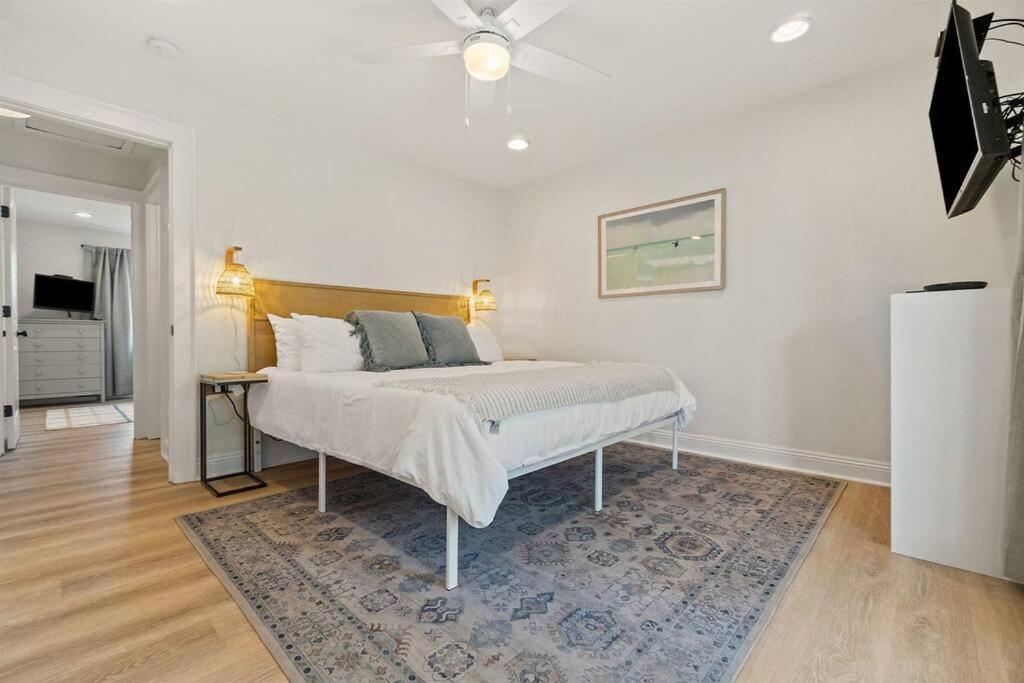 Holiday home The Sunny Side-pensacola Beach, 600 Feet To Gulf, Private/heated Pool, Games, Gear