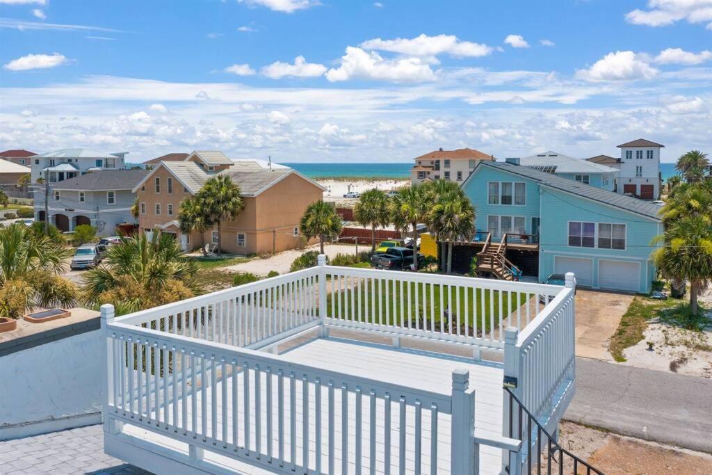 Holiday home The Sunny Side-pensacola Beach, 600 Feet To Gulf, Private/heated Pool, Games, Gear