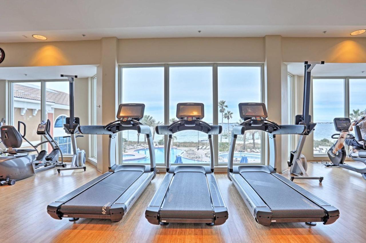 Pensacola Retreat With Direct Access!