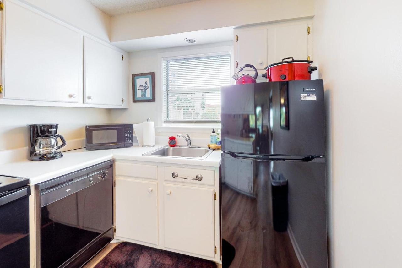 Apartment On The Gulf H10 *