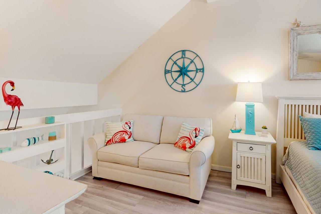 Dollar W202 * Pensacola Beach
