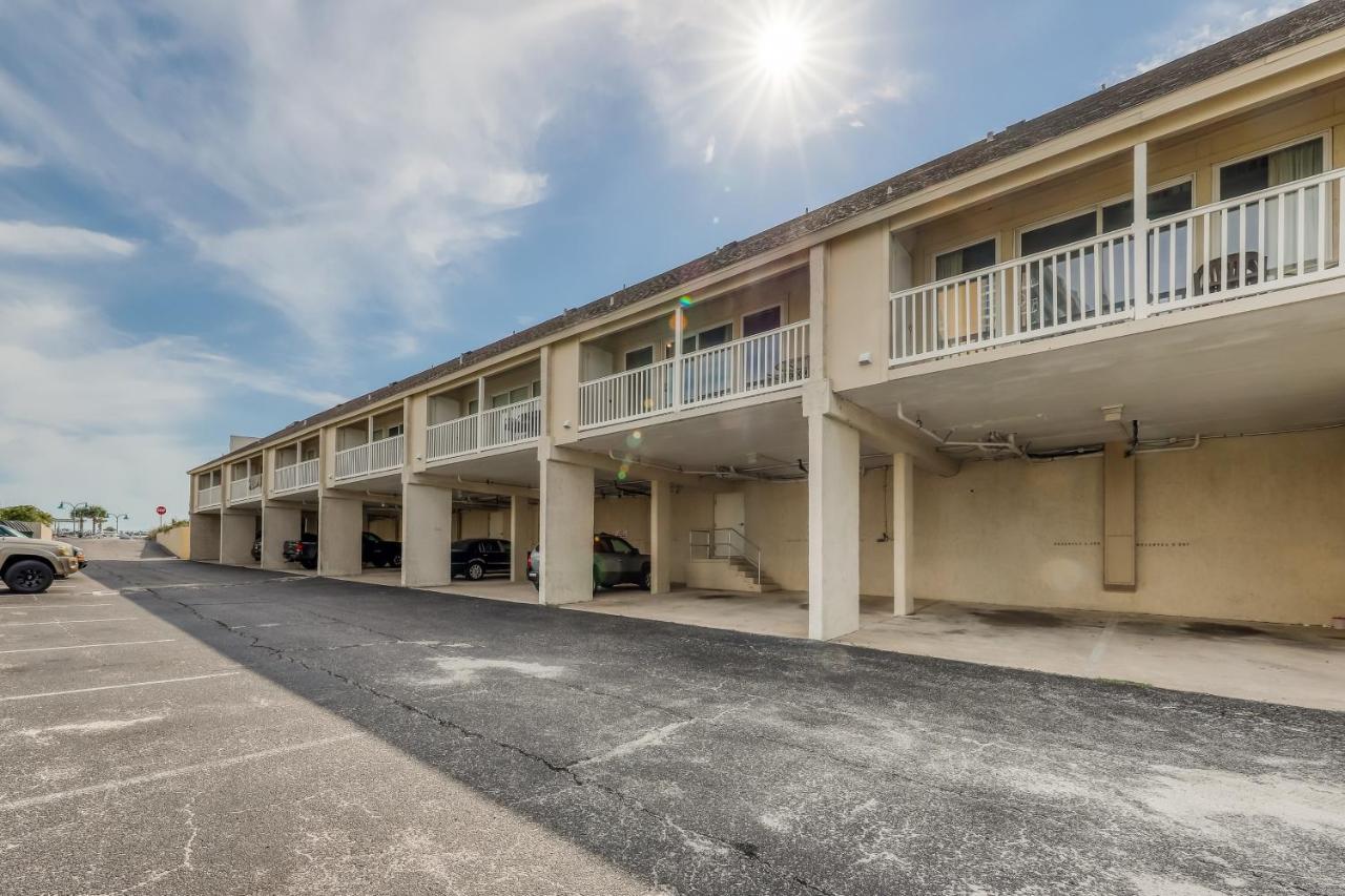 Apartment Dollar W202 *