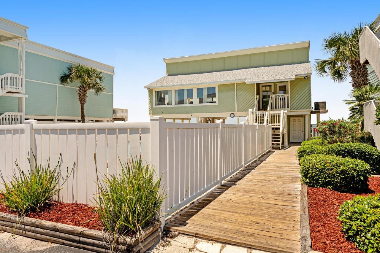 Boardwalk A20 Apartment