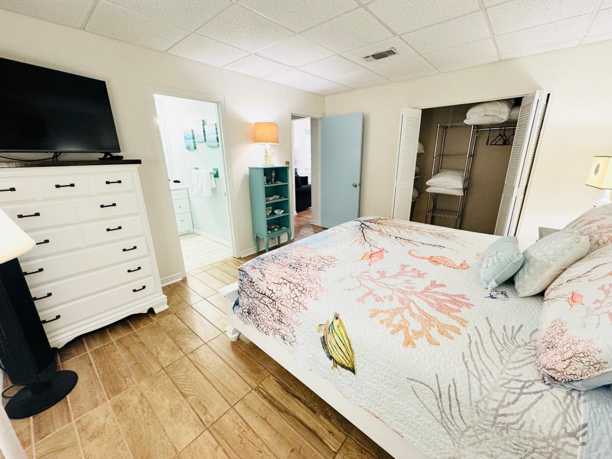 Pensacola, Oceanfront Paradise With Private Aparthotel Pensacola Beach