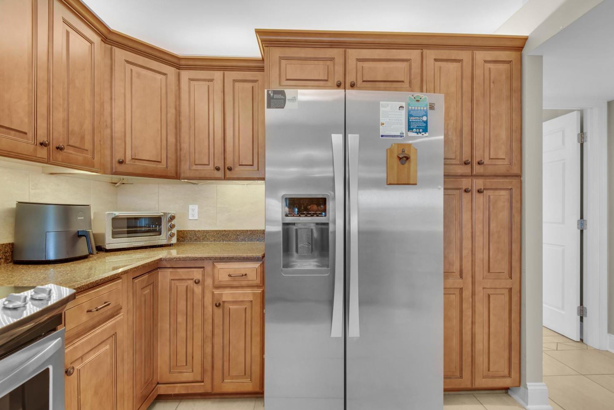 Regency Towers 808 West * Pensacola Beach