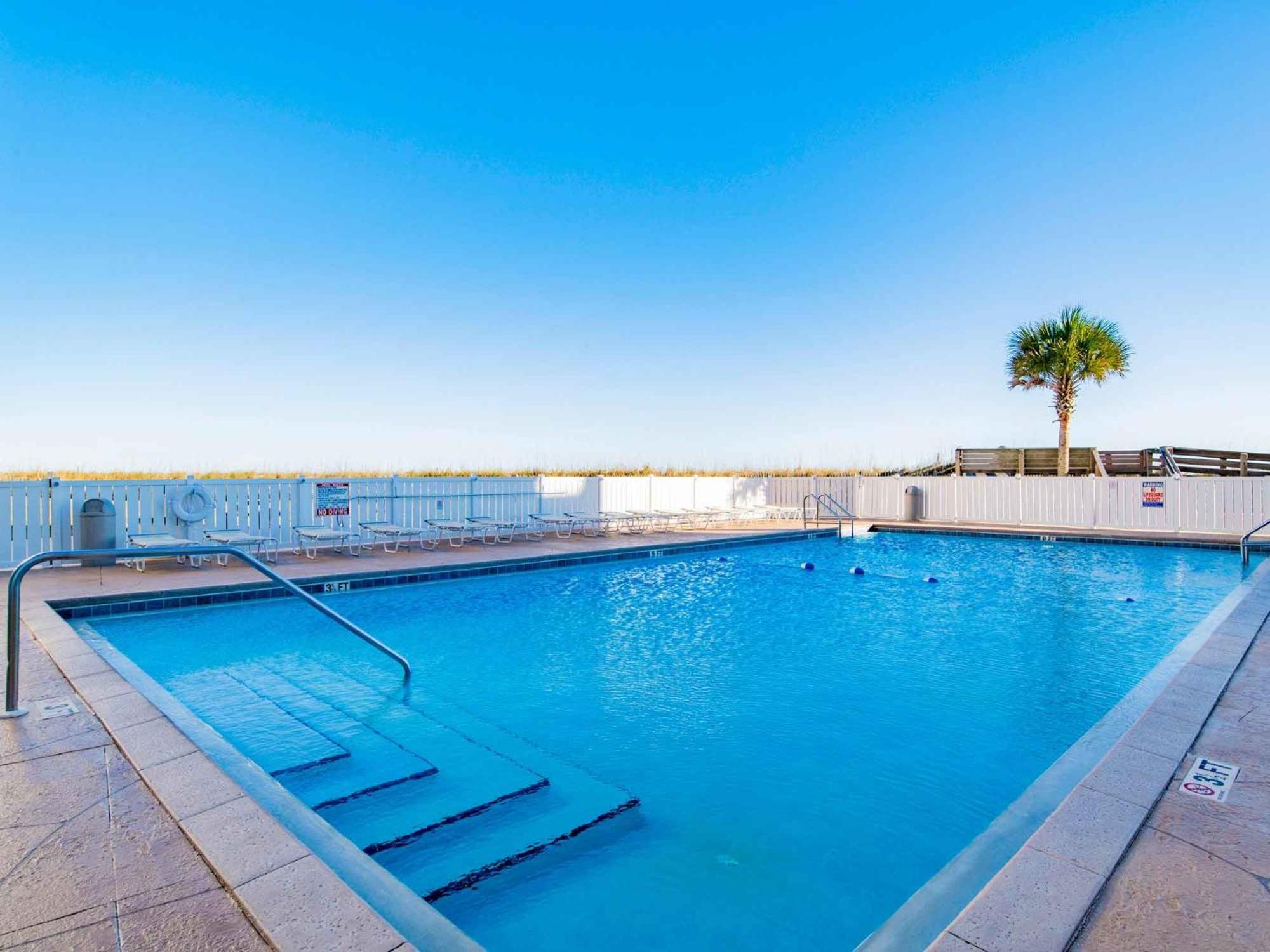 Regency Towers 808 West Apartment