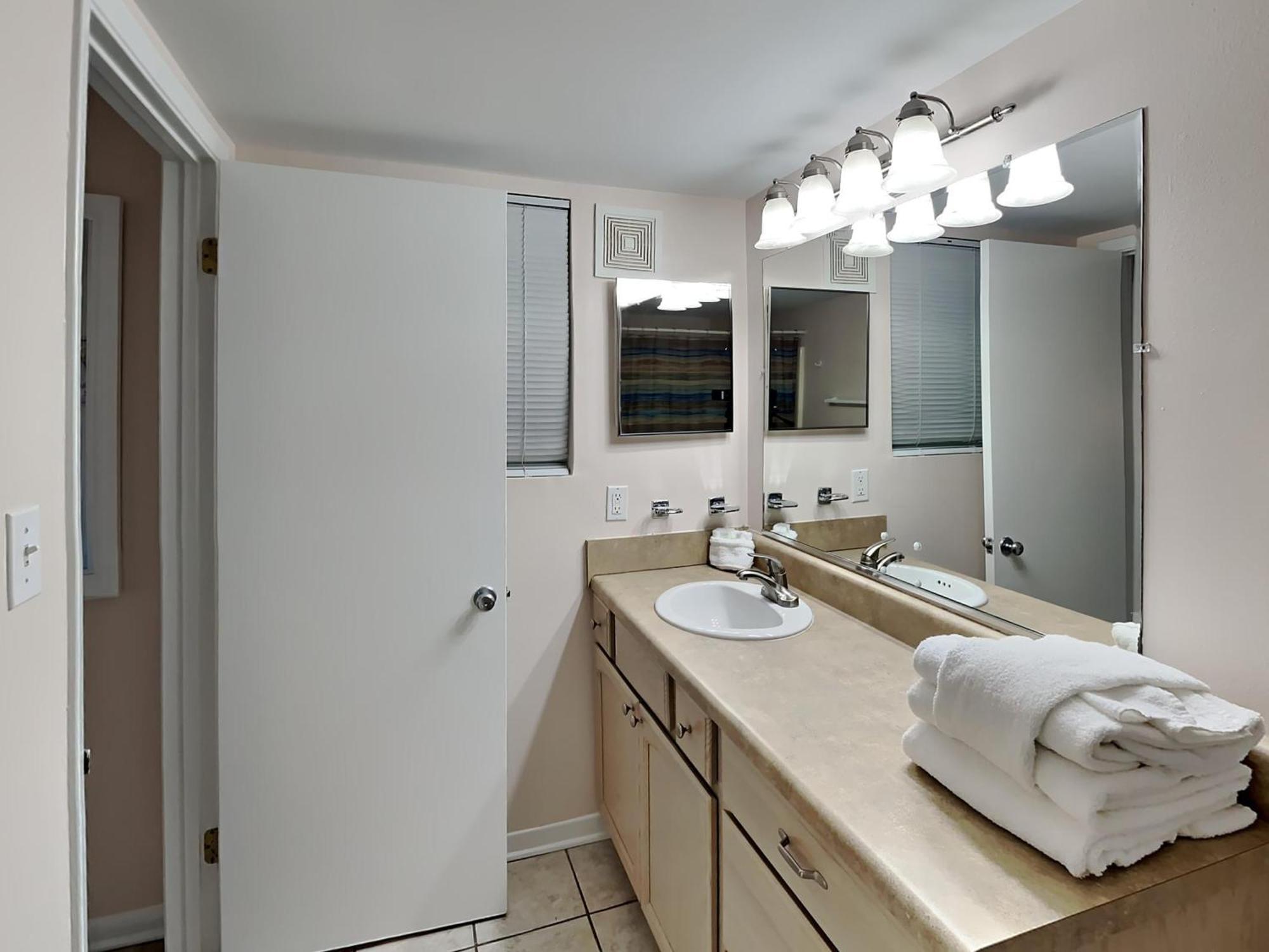 Starboard Village 312 Apartment Pensacola Beach
