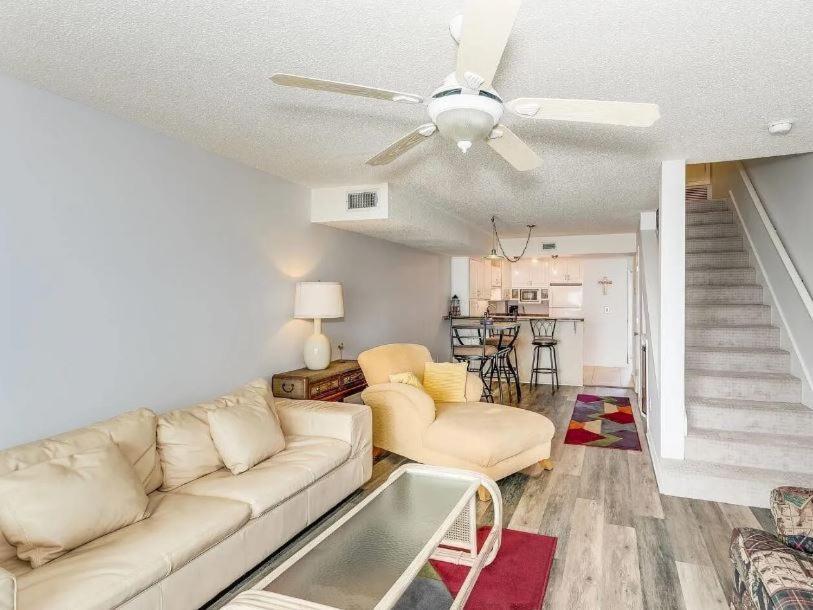 Boardwalk Unit E4
