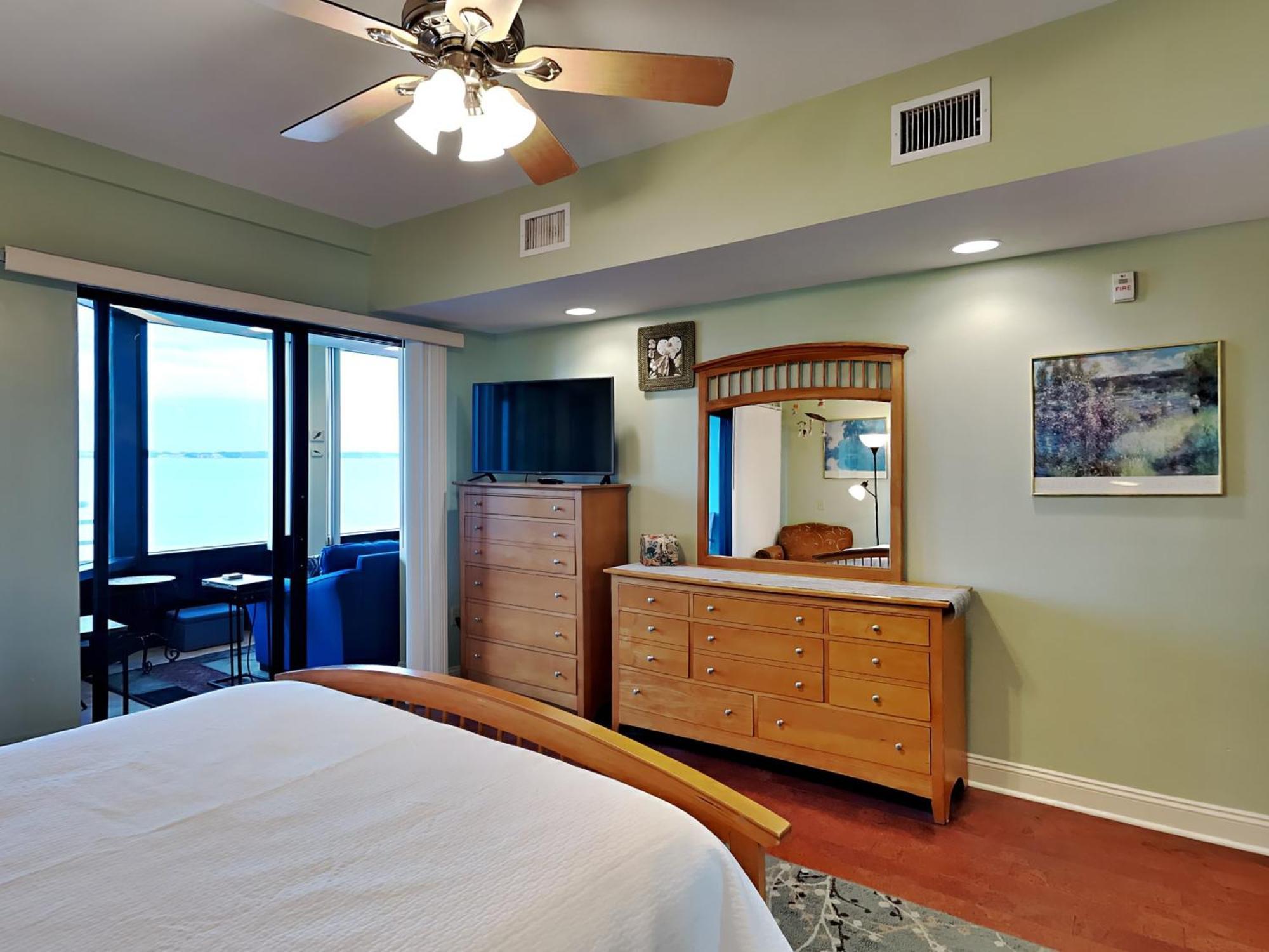 Palm Club 113