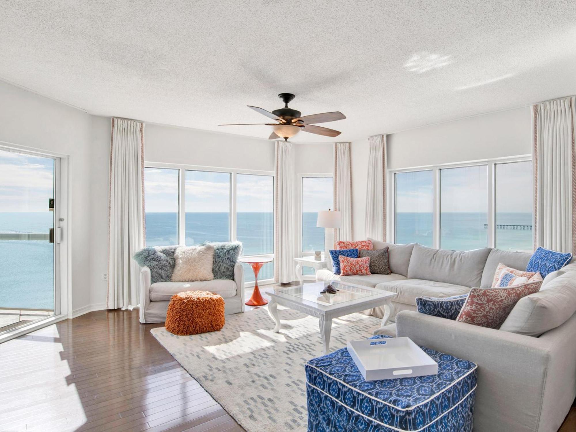 Amazing In Pensacola With Heated Swimming Pool, Outdoor Swimming Pool And 3 Bedrooms Apartment