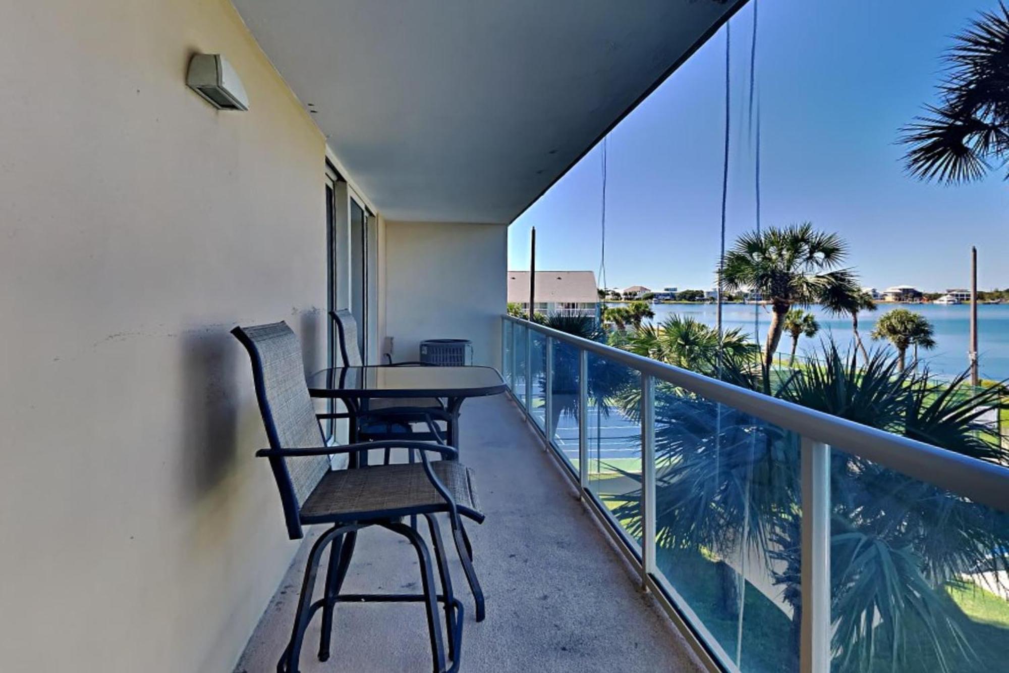 Apartment Sabine Yacht Racquet 2b *