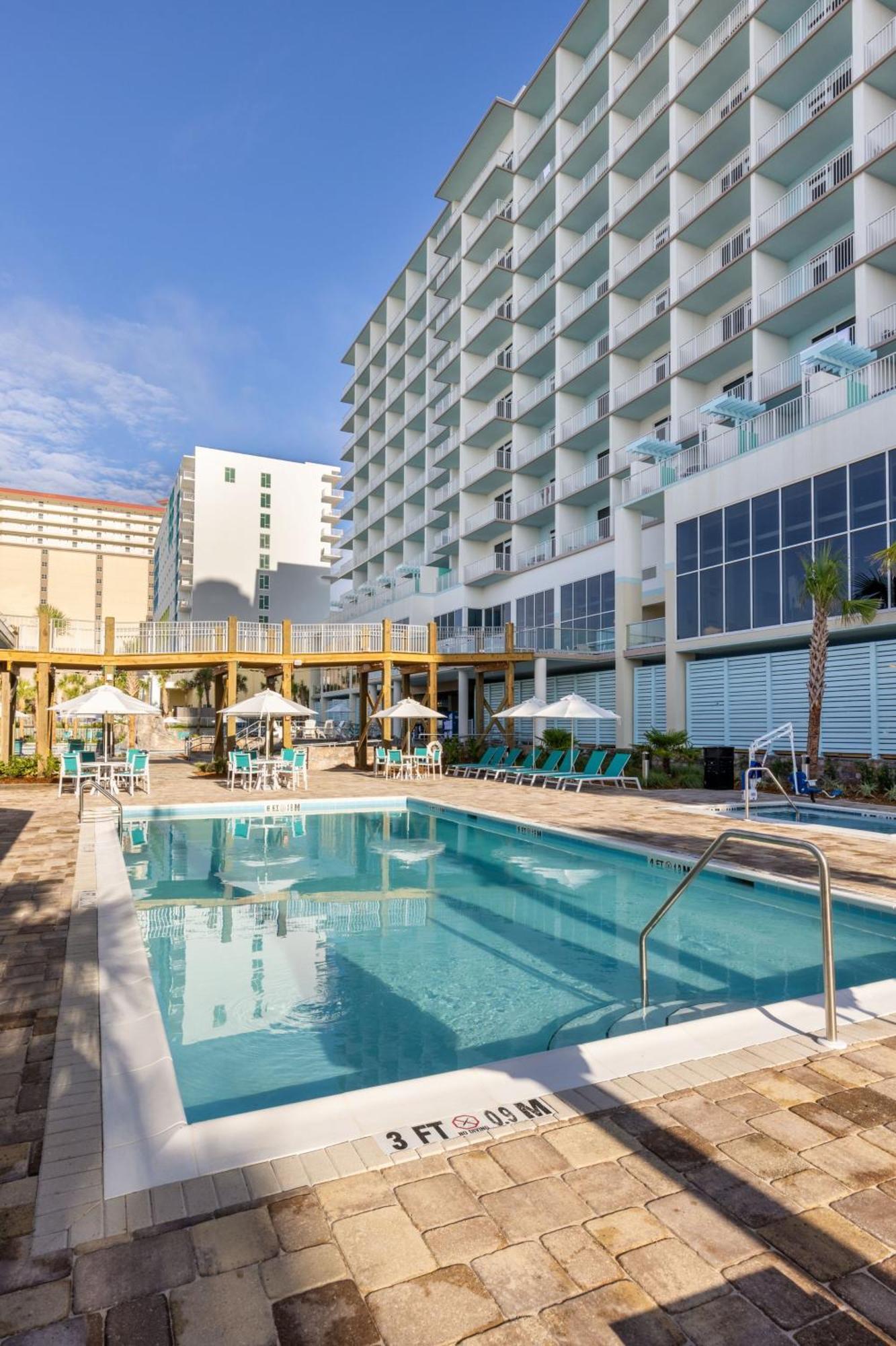 Fairfield By Marriott & Pensacola