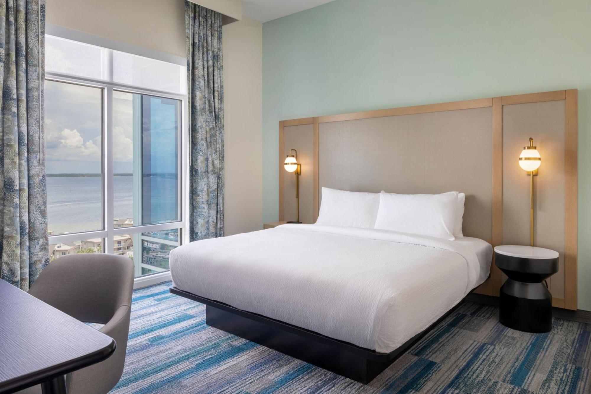 Fairfield By Marriott & Pensacola Hotel