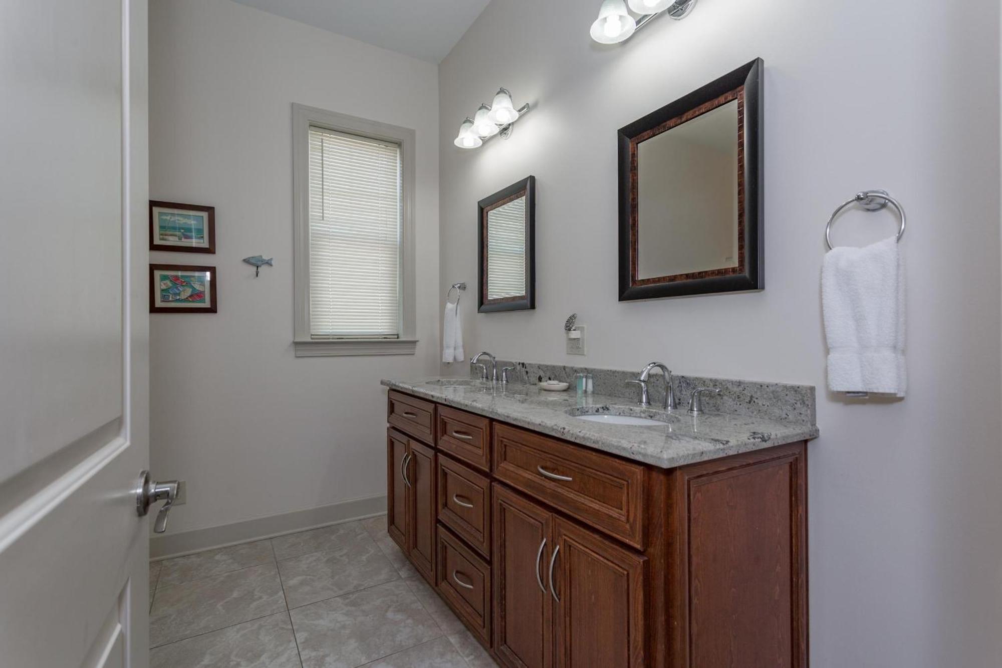 117 Via De Luna Dr. Villa Pensacola Beach