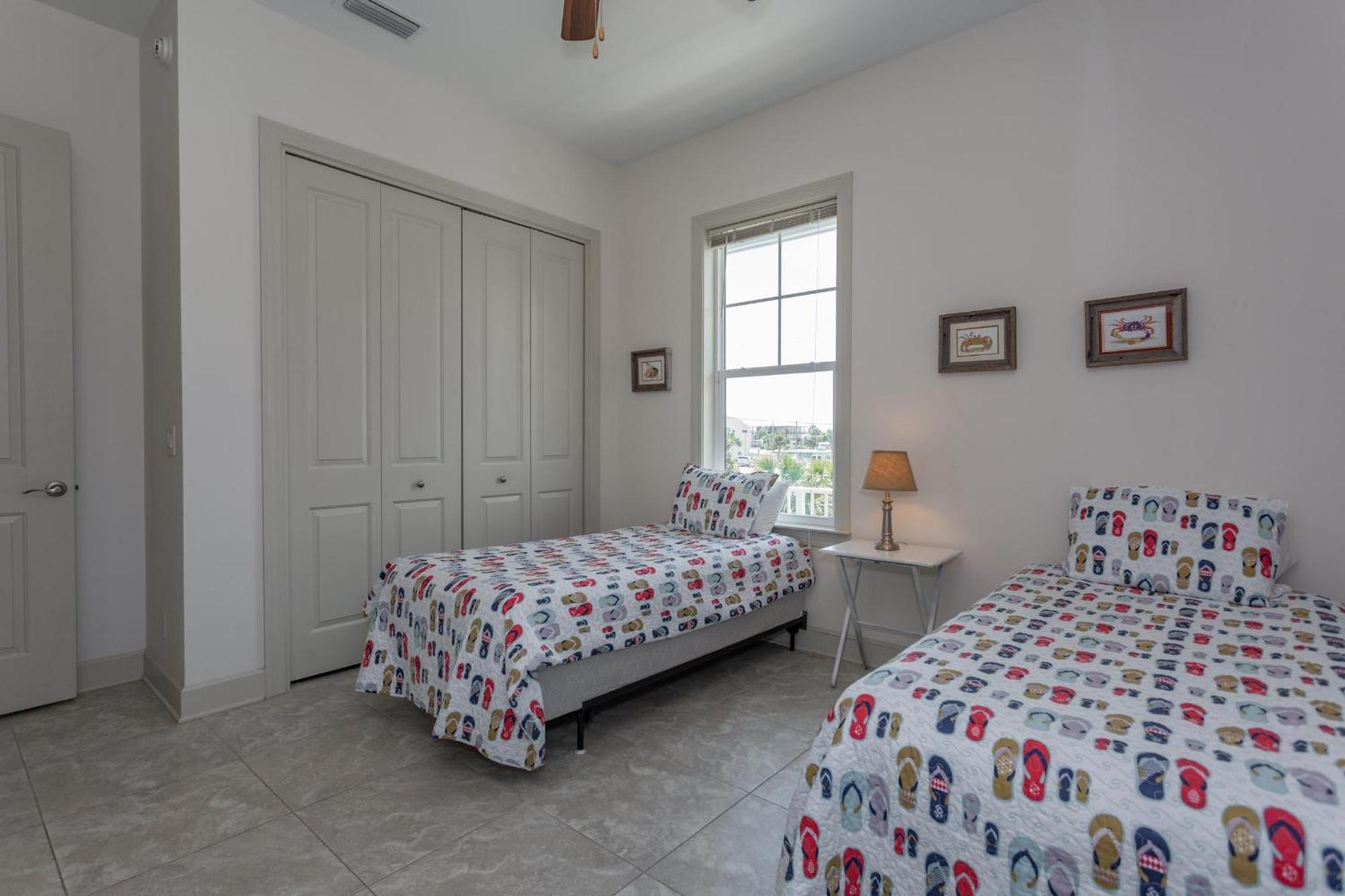 117 Via De Luna Dr. * Pensacola Beach