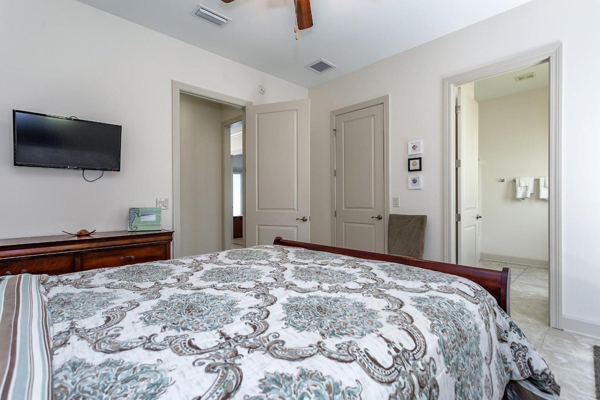 Villa 117 Via De Luna Dr. Pensacola Beach