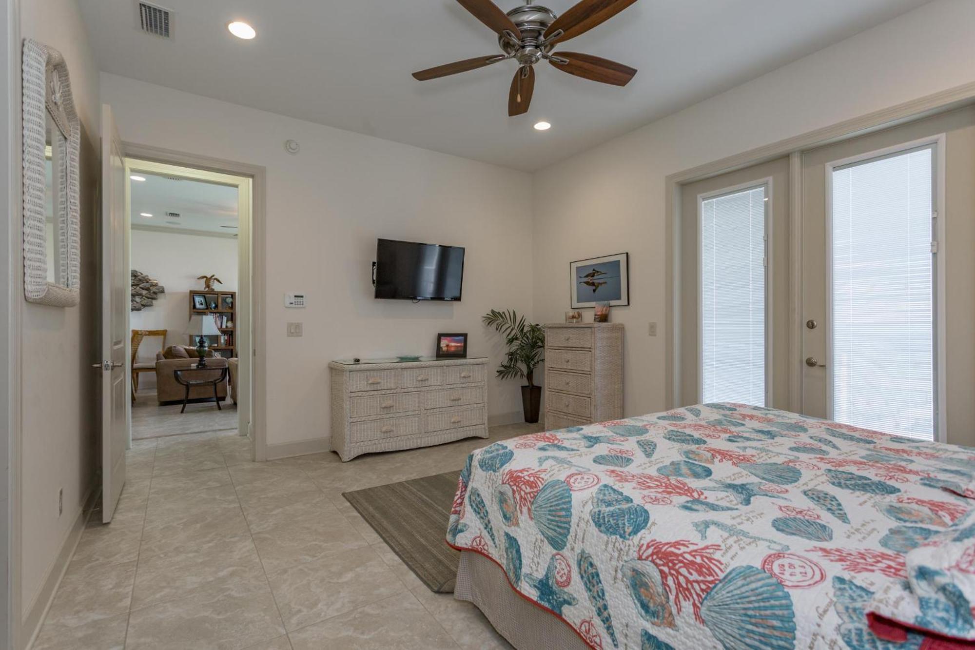 117 Via De Luna Dr. Villa Pensacola Beach