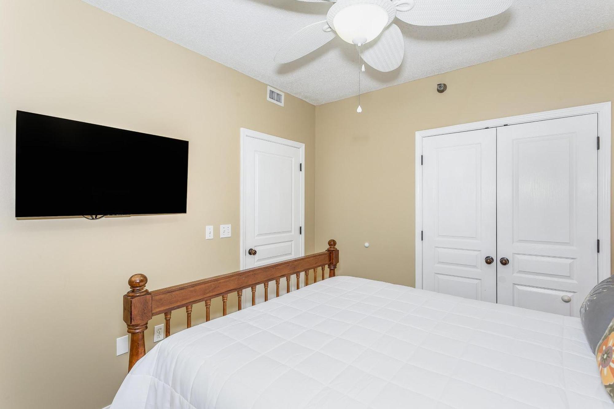 Apartment 1507 Emerald Isle Pensacola Beach