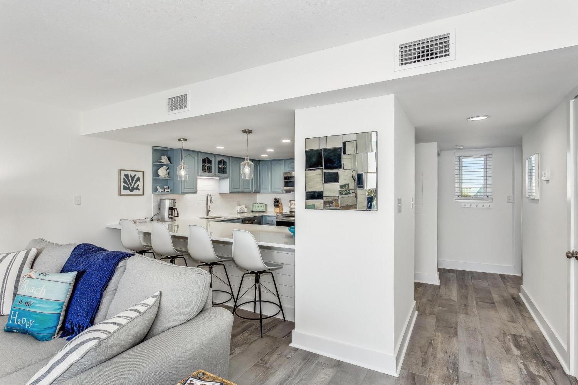 523 Starboard Village