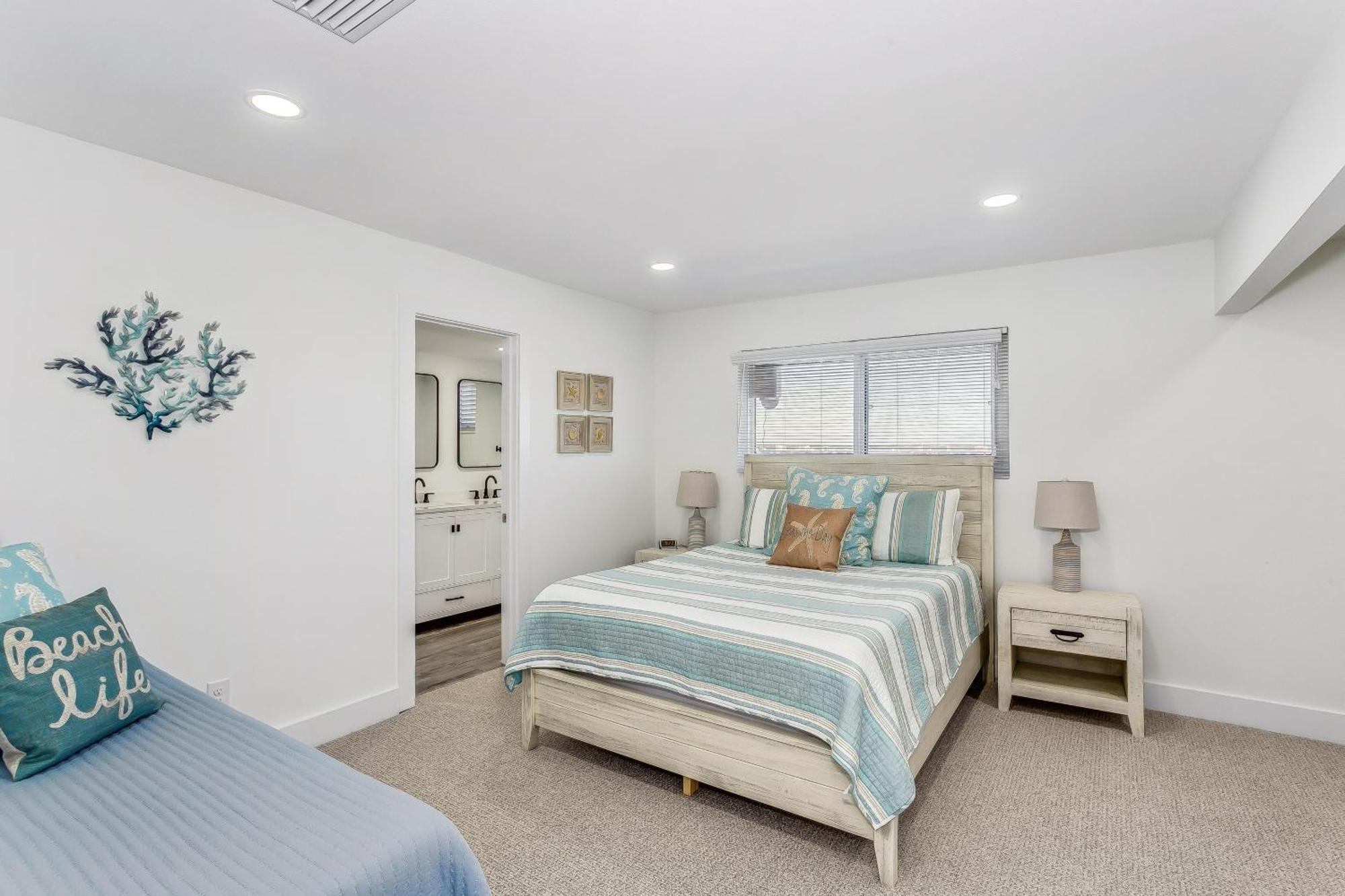 523 Starboard Village