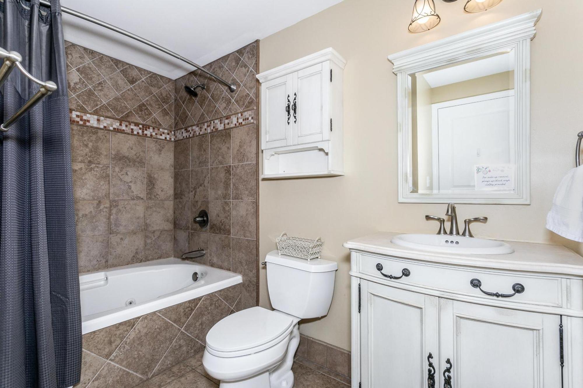 1507 Emerald Isle Apartment Pensacola Beach