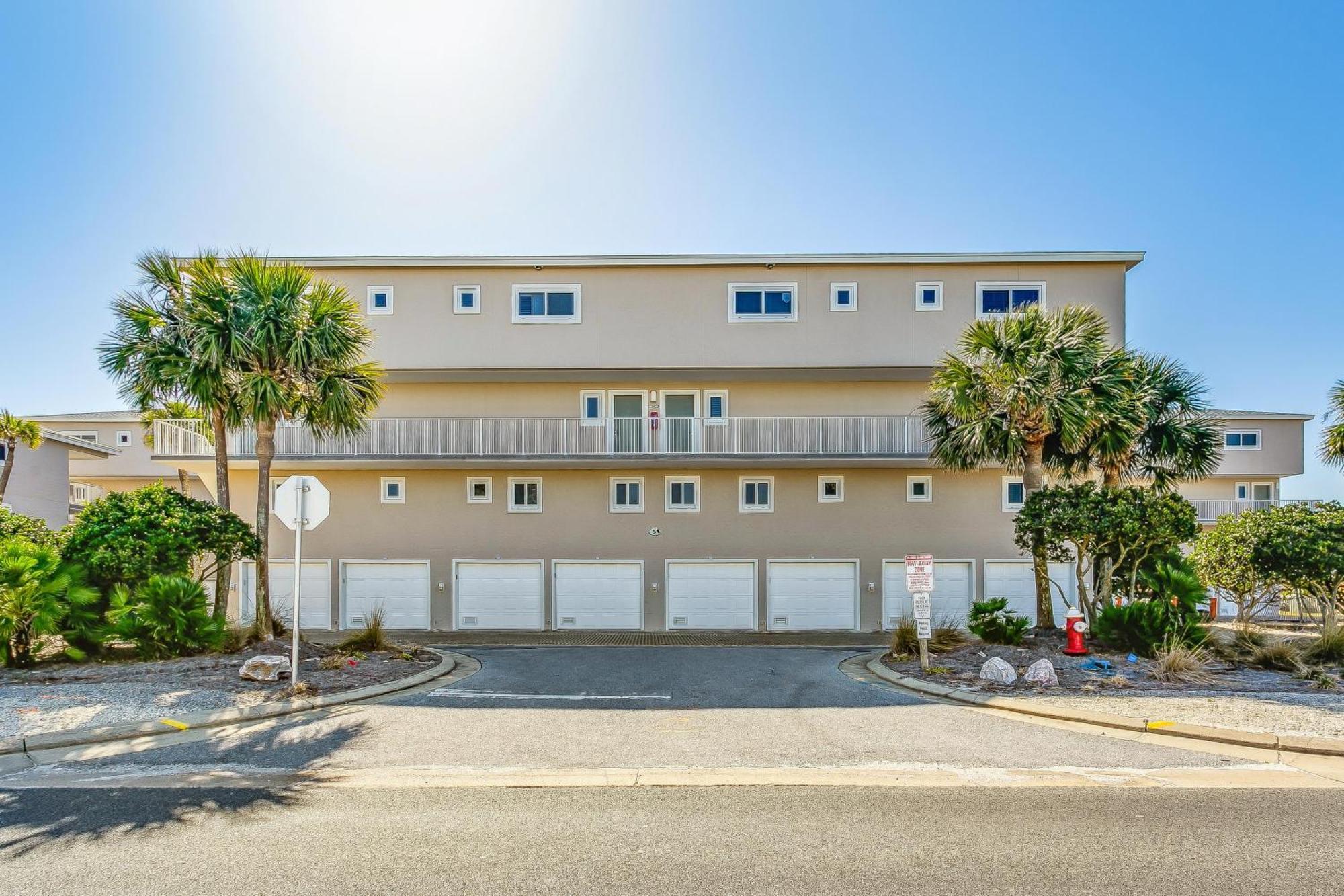 523 Starboard Village *