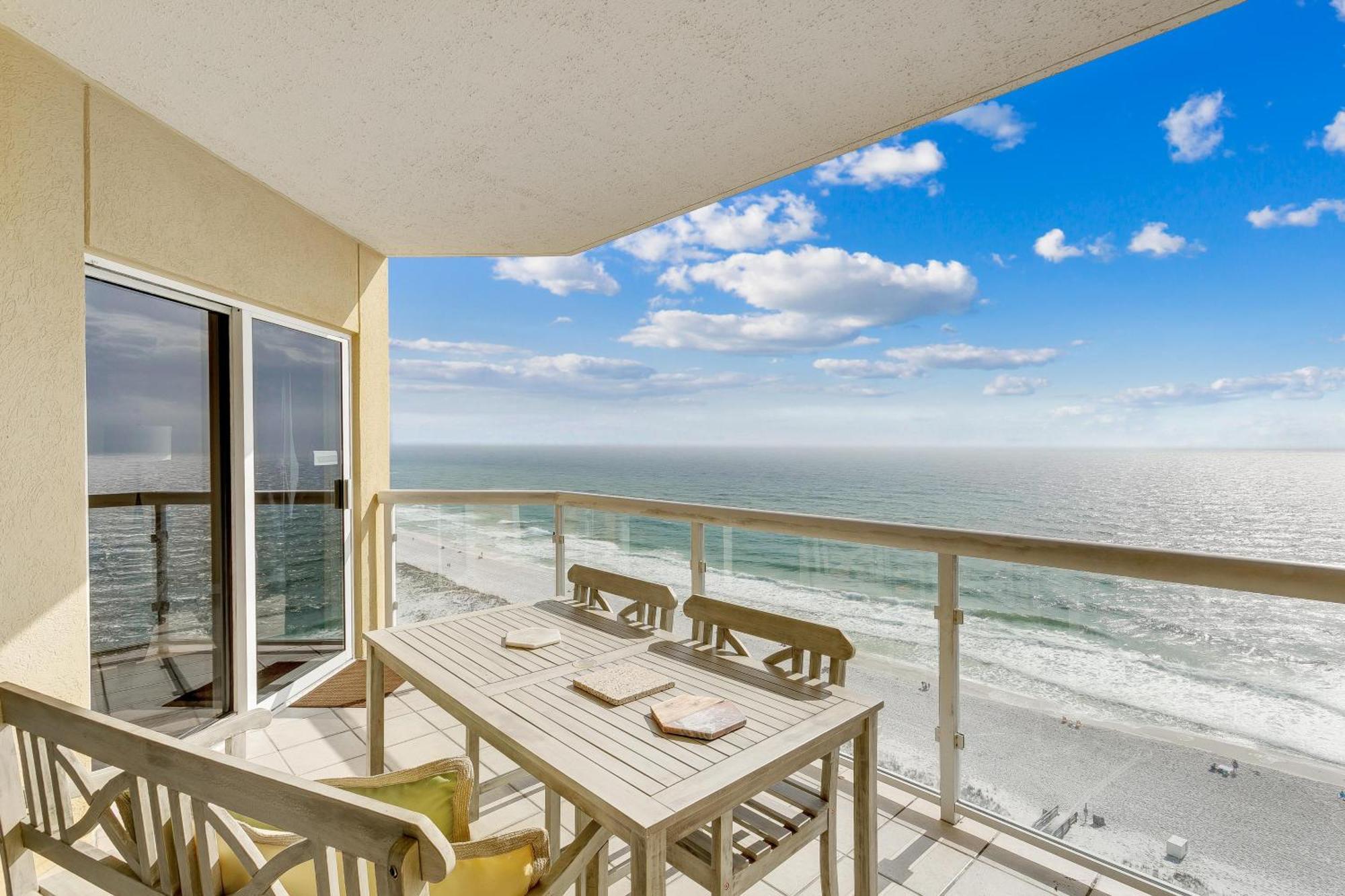 1507 Emerald Isle * Pensacola Beach