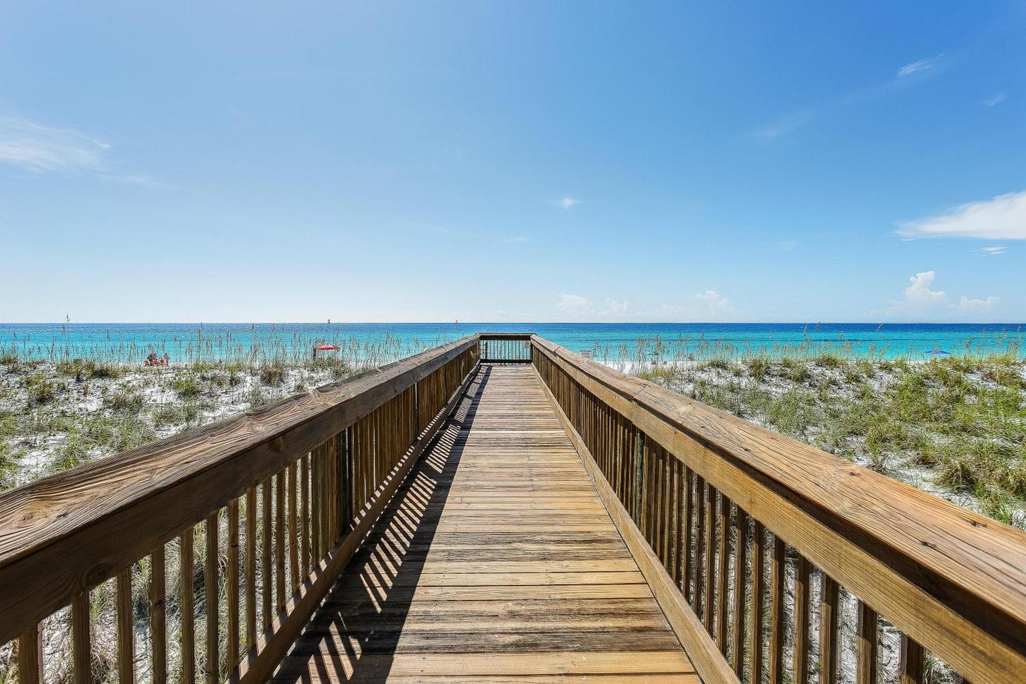 611 Starboard Village Apartment Pensacola Beach