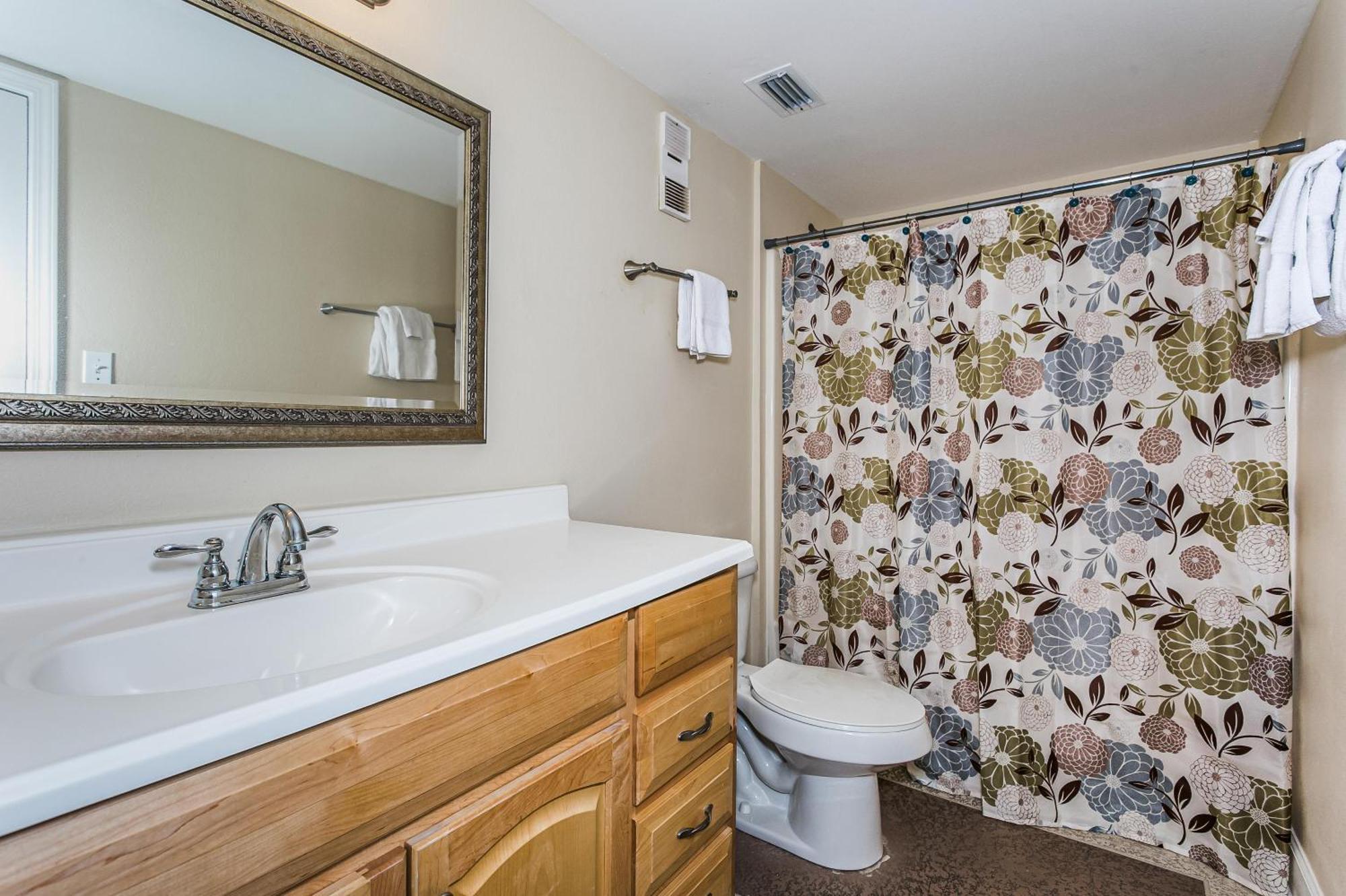 611 Starboard Village Pensacola Beach