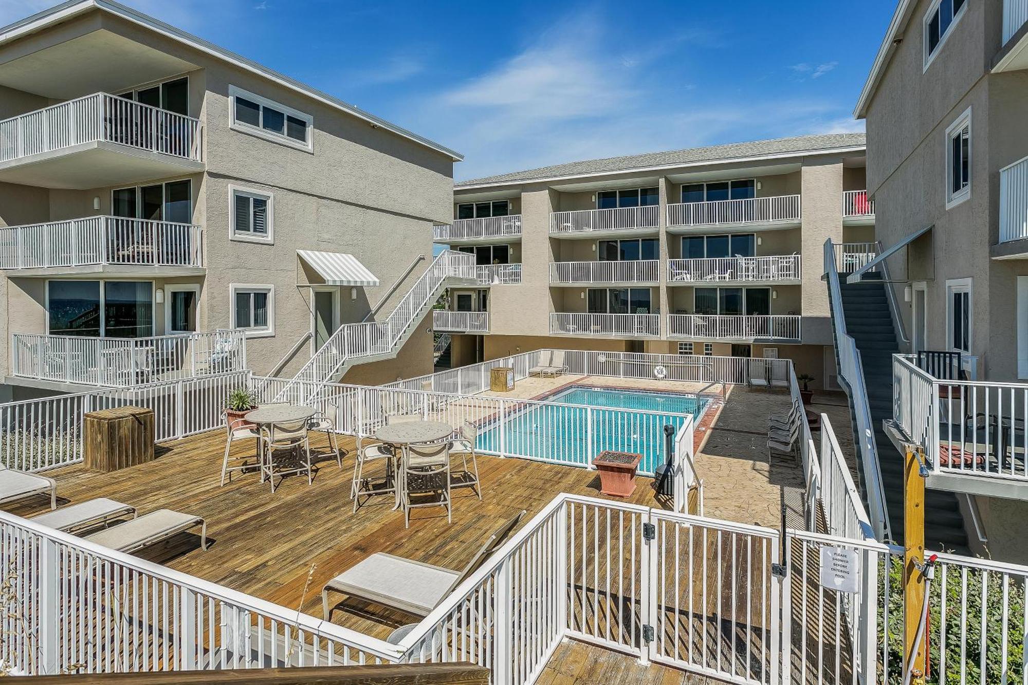 Apartment 611 Starboard Village *