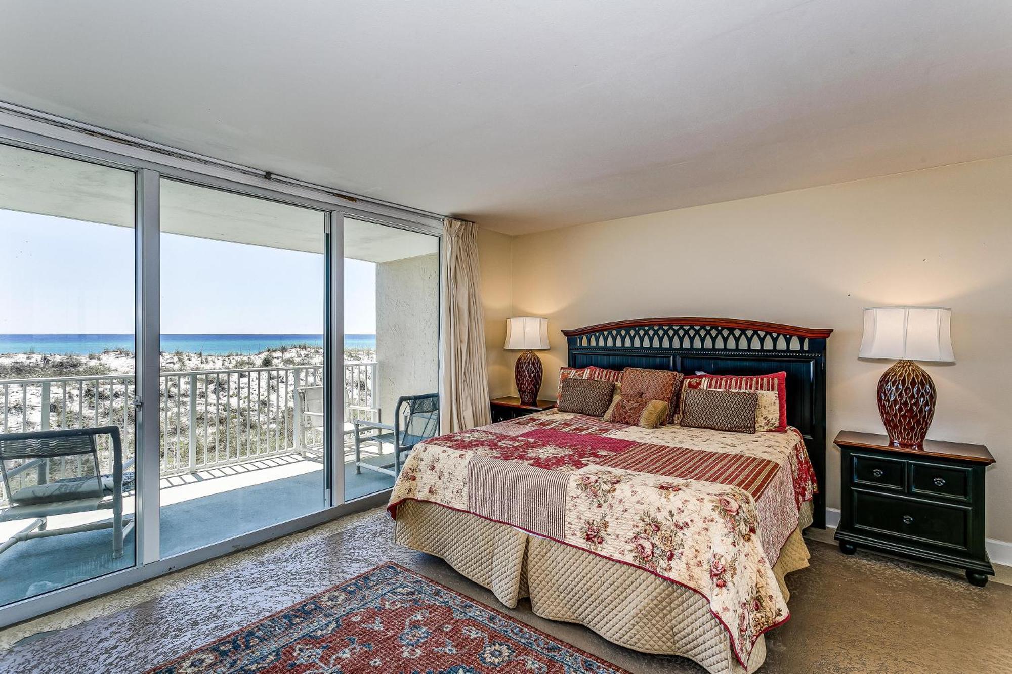 611 Starboard Village Apartment *