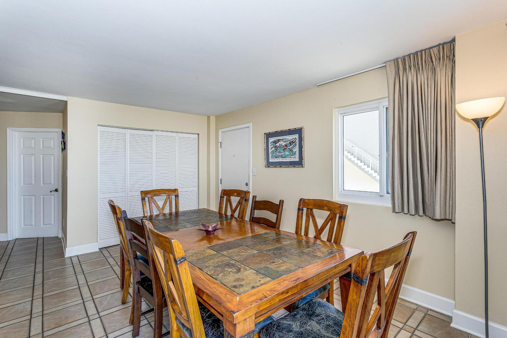 611 Starboard Village Apartment Pensacola Beach