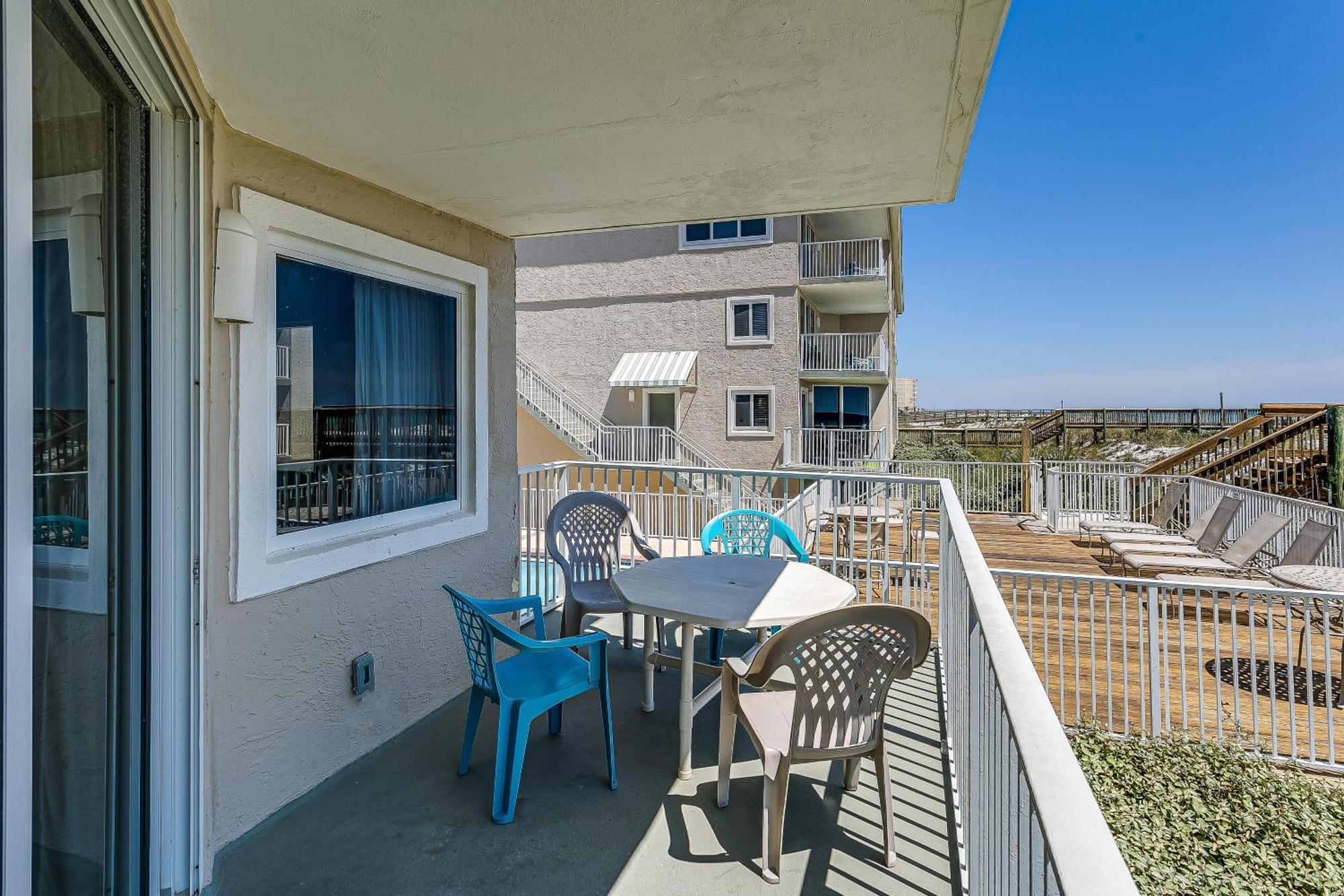611 Starboard Village Pensacola Beach