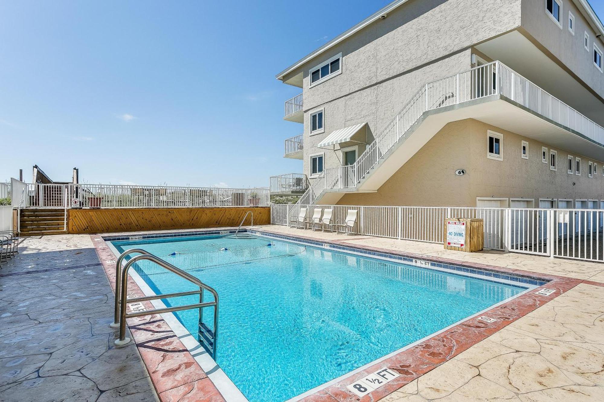 611 Starboard Village * Pensacola Beach