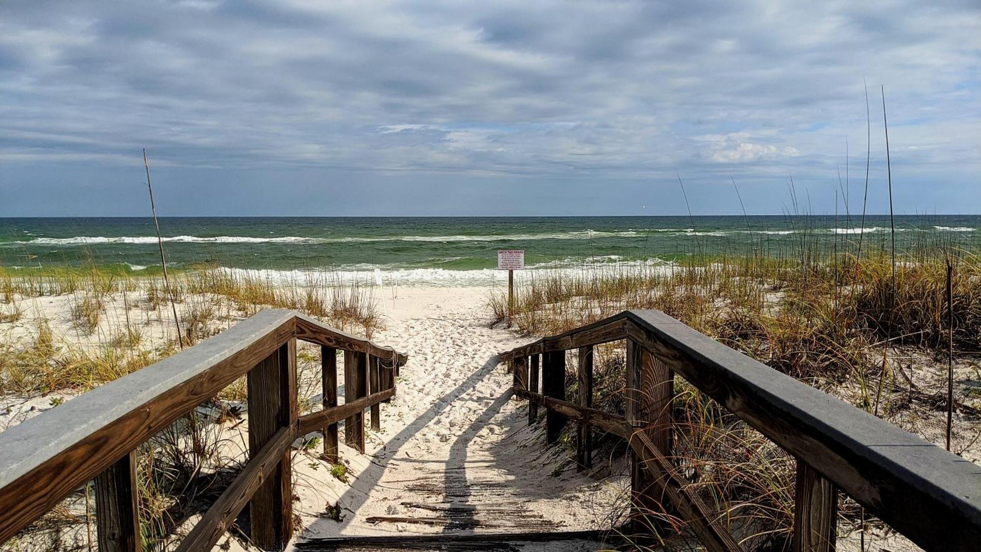 477 Pickens Rd. * Pensacola Beach