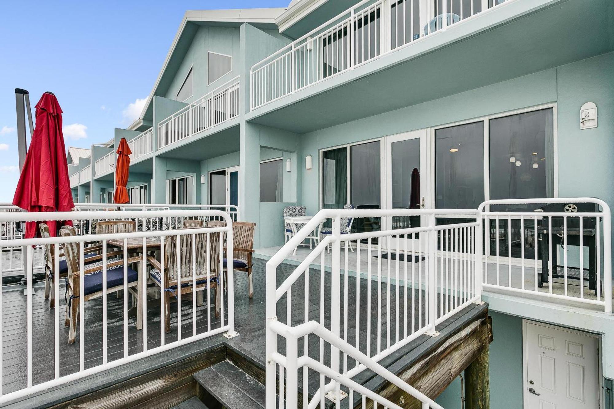 477 Pickens Rd. Villa Pensacola Beach
