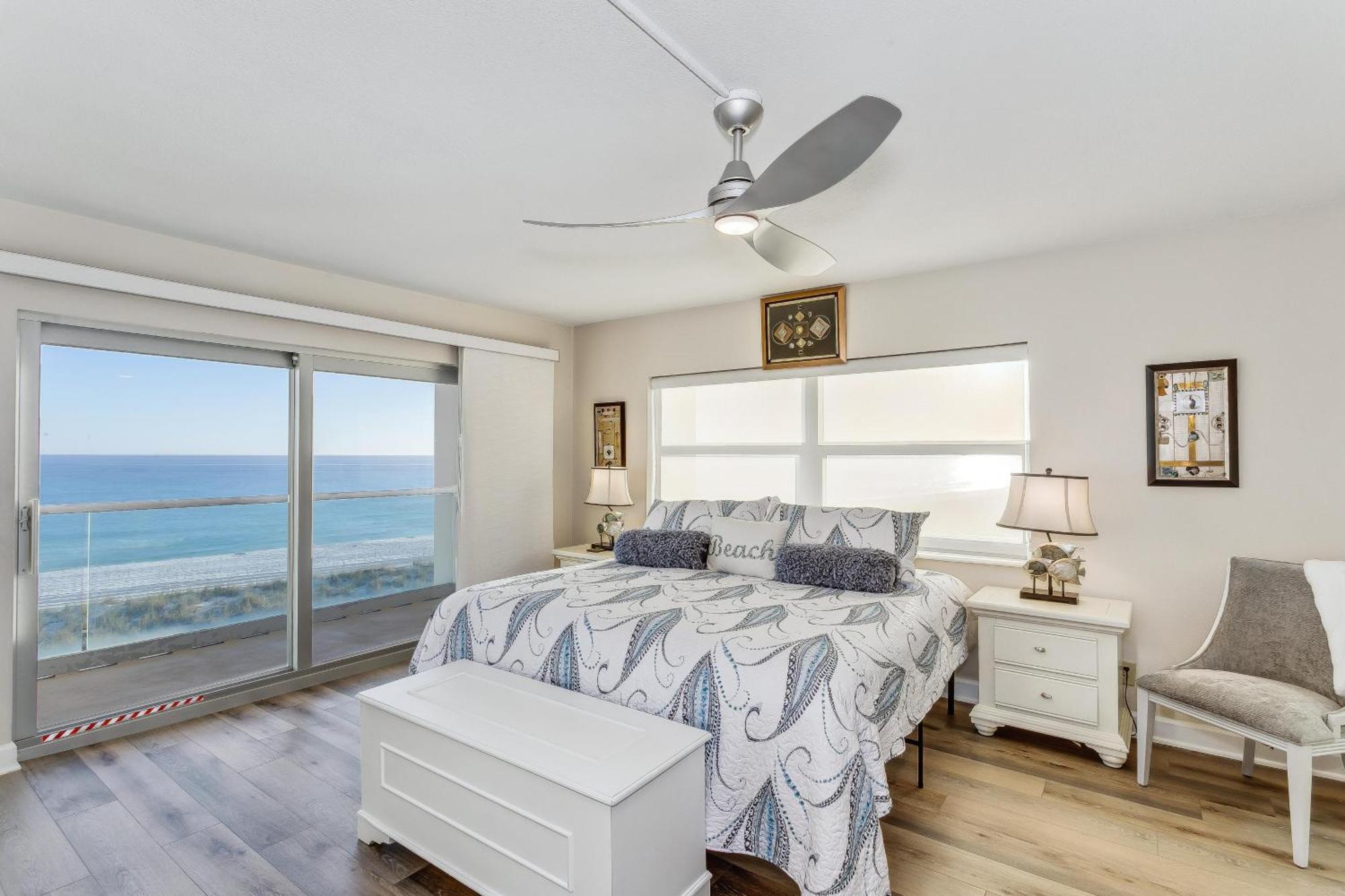 Apartment 405e Regency Towers