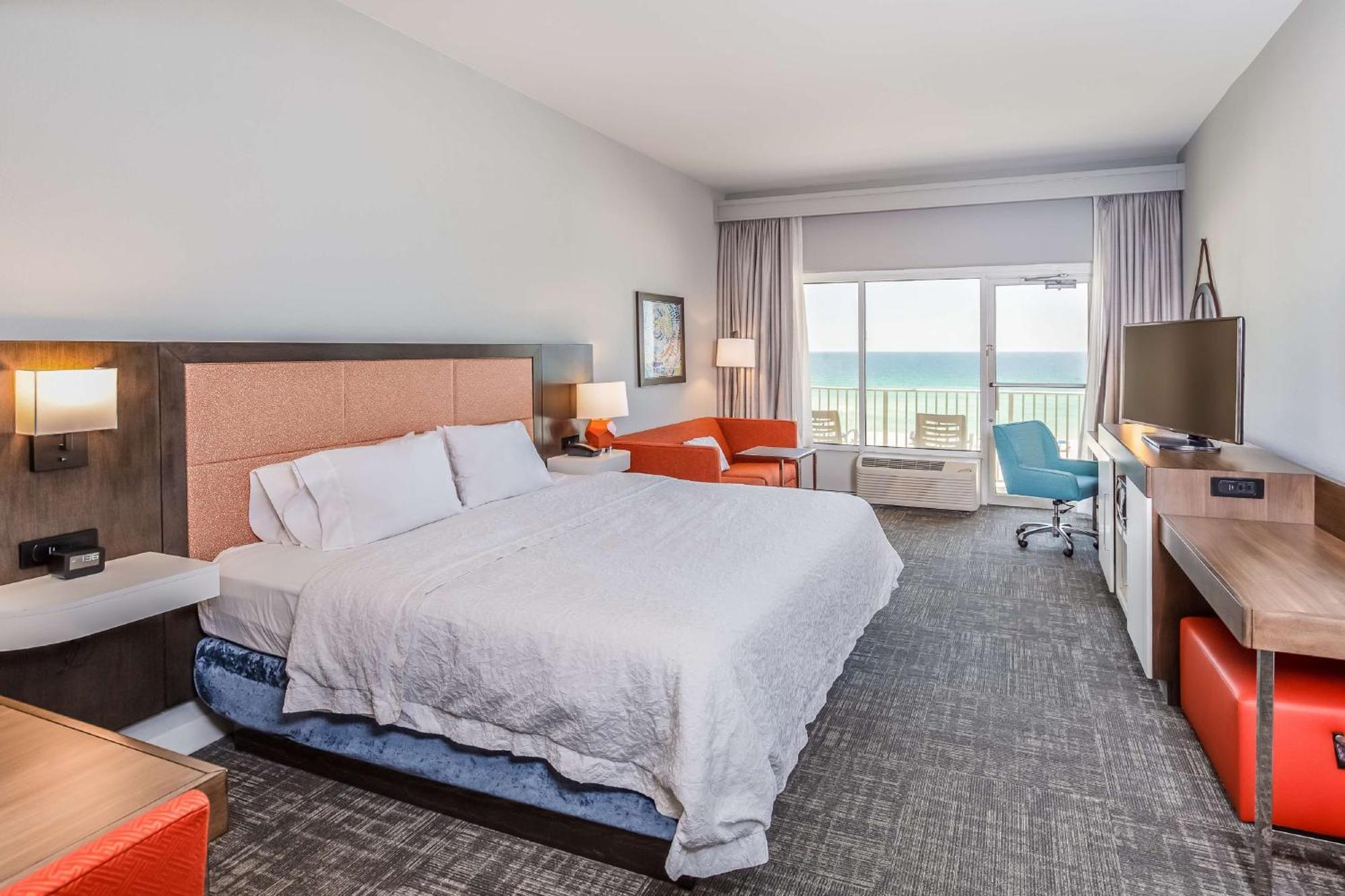 Hotel Hampton Pensacola 3*