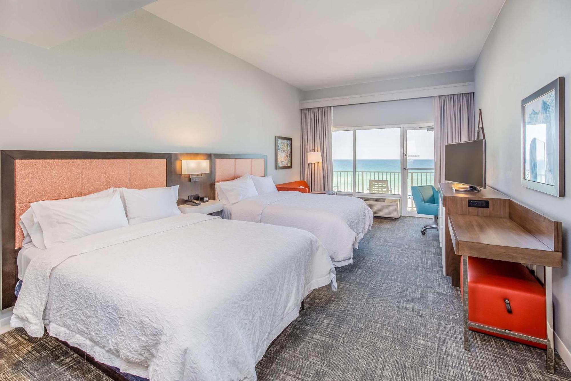 Hotel Hampton Pensacola 3*