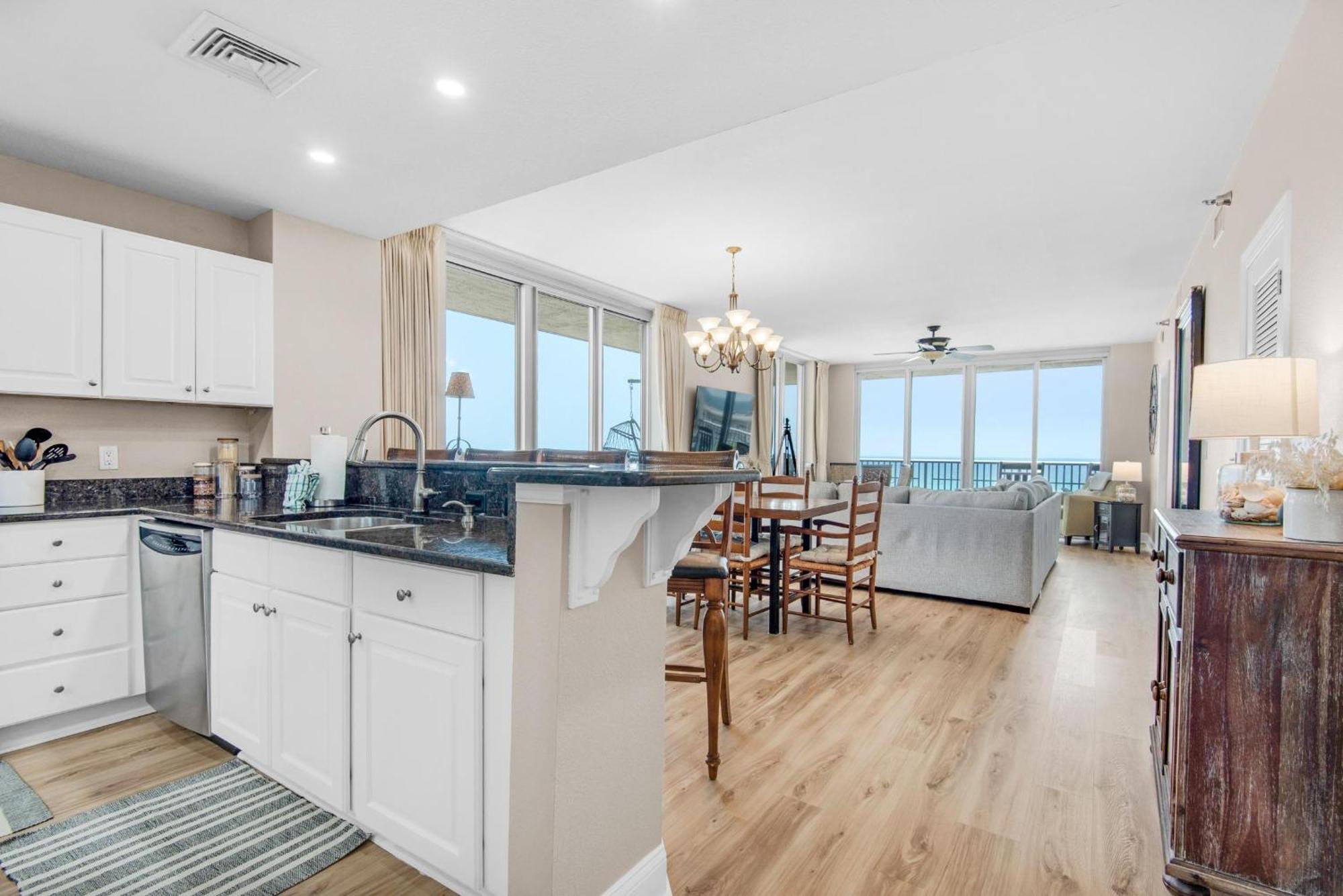Holiday home Emerald Dolphin Unit 610 Pensacola Beach