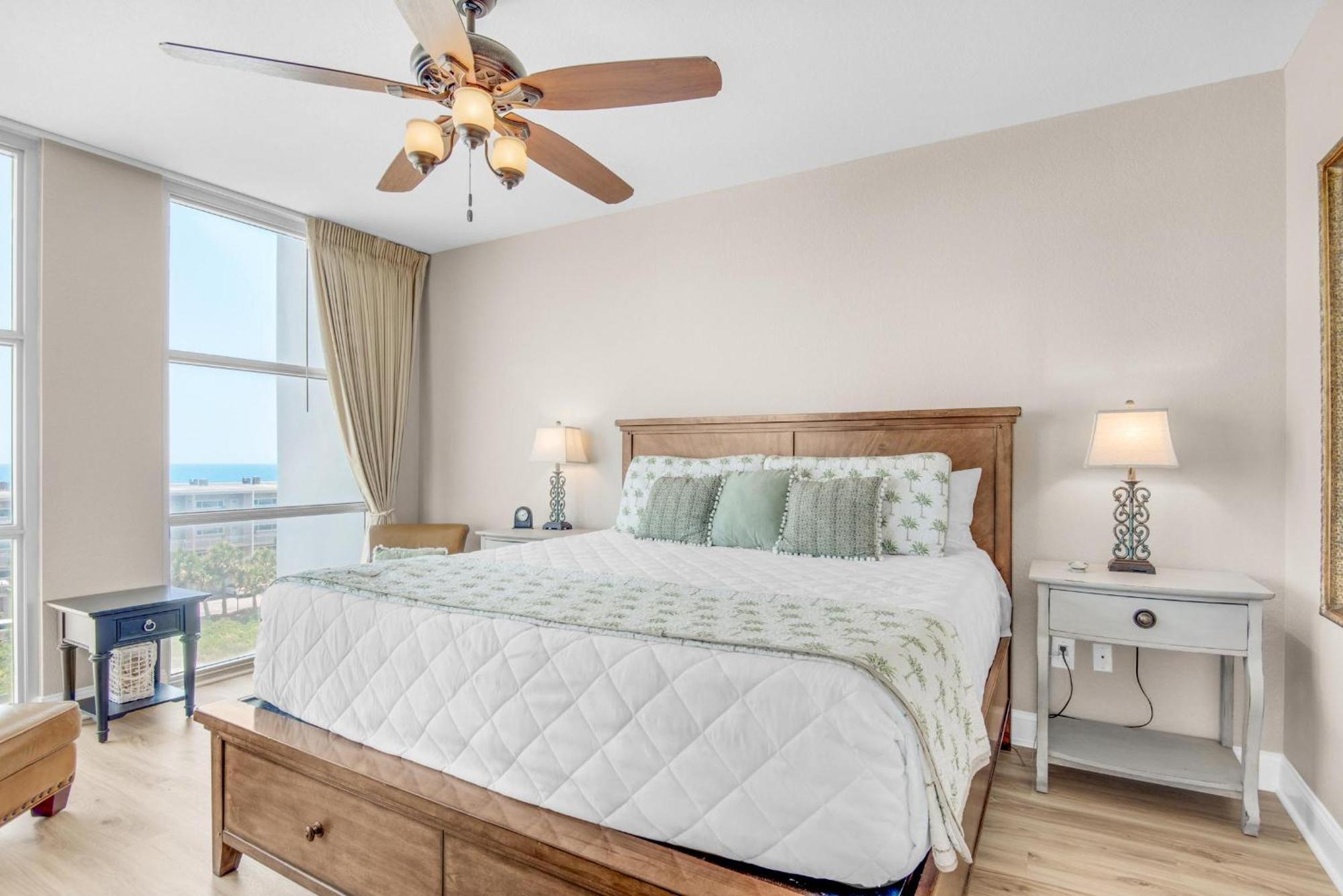 Emerald Dolphin Unit 610 Holiday home Pensacola Beach