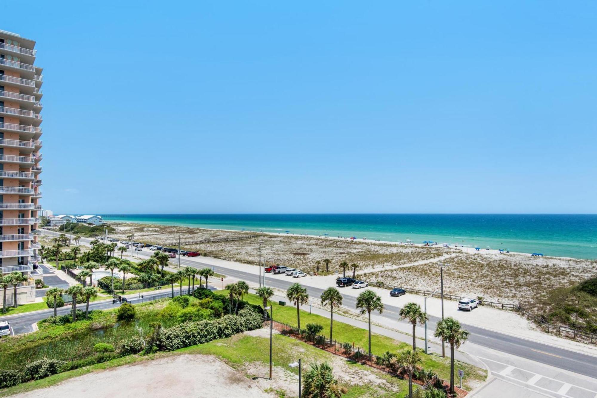 Emerald Dolphin Unit 610 Holiday home