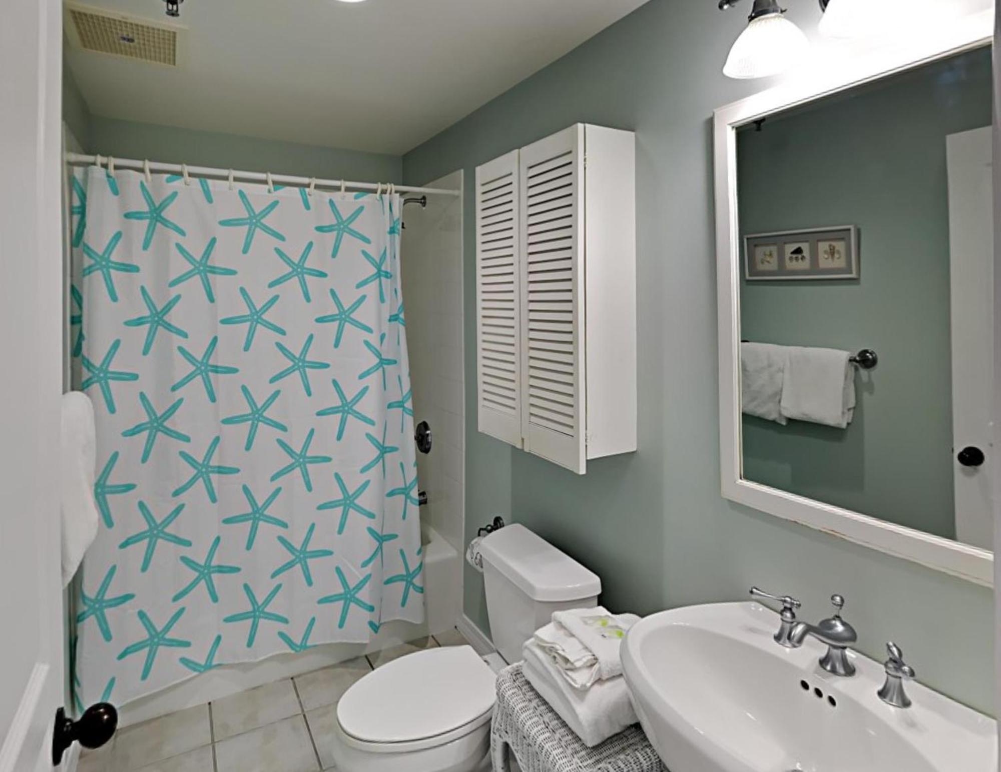 Emerald Isle 302 Apartment *